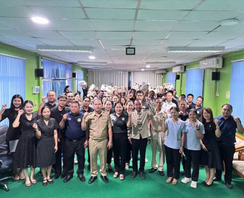 วันที่ 7 สิงหาคม 2569 องค์การบริหารส่วนตำบลลุมพุก โดยกองสวัสดิการสังคม ได้จัดโครงการเสริมสร้างสุขภาวะและคุณภาพชีวิตผู้สูงอายุ ตำบลลุมพุก ประจำปีงบประมาณ 2569 วัตถุประสงค์เพื่อส่งเสริมให้ผู้สูงอายุได้มีความรู้ ทักษะในการดูแลสุขภาพให้ถูกวิธี 